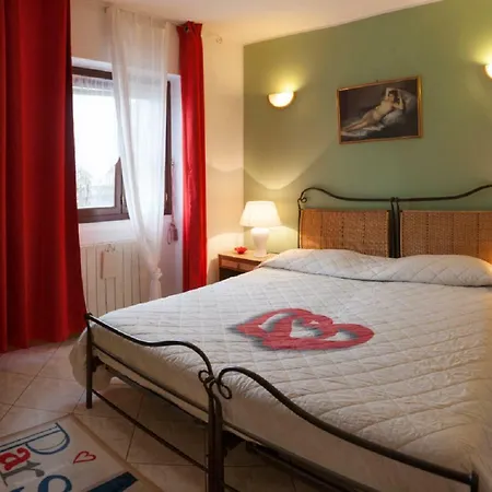شقة Casa Molteni ميزّيجرا